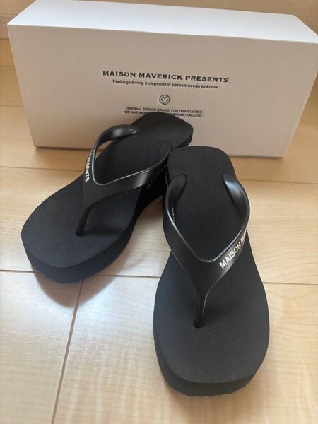 MAISON MAVERICK PRESENTS ビーチサンダル 黒 Sサイズ
