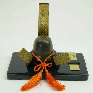 戦国武将兜　脇坂安治　ミニチュア　デスクトップの飾り　重厚感たっぷり　鉄製鋳物　日本製　インテリア　レアもの　美品