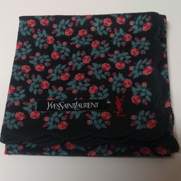 YSL イヴ・サンローラン バラ柄 ハンカチ