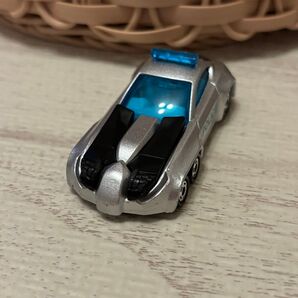 トミカ