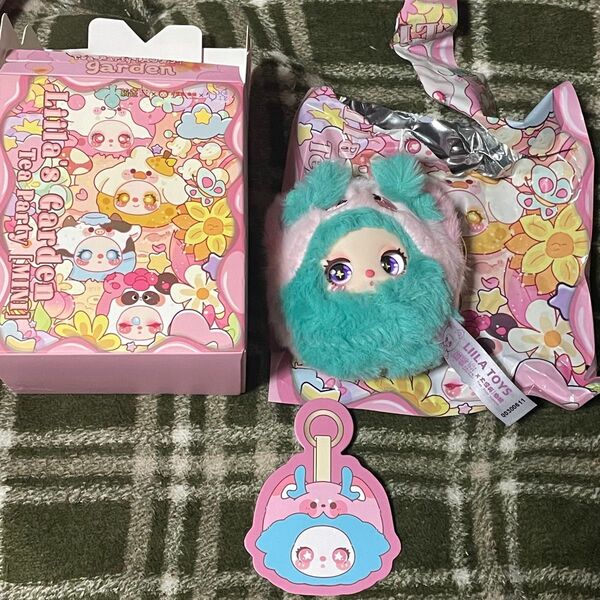 大人気★ リラ LILA babythree 可愛い うさぎ 海外輸入 フェイスキーホルダー マスコット スイカドラゴン 正規品