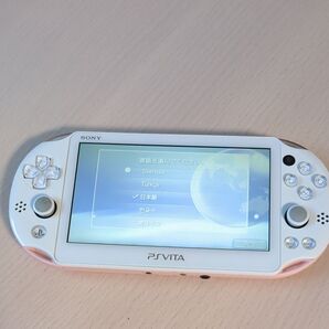 希少品 PSVITA ピンクホワイト