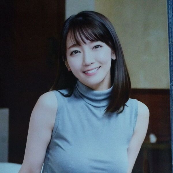 吉岡里帆 ブリキ 看板
