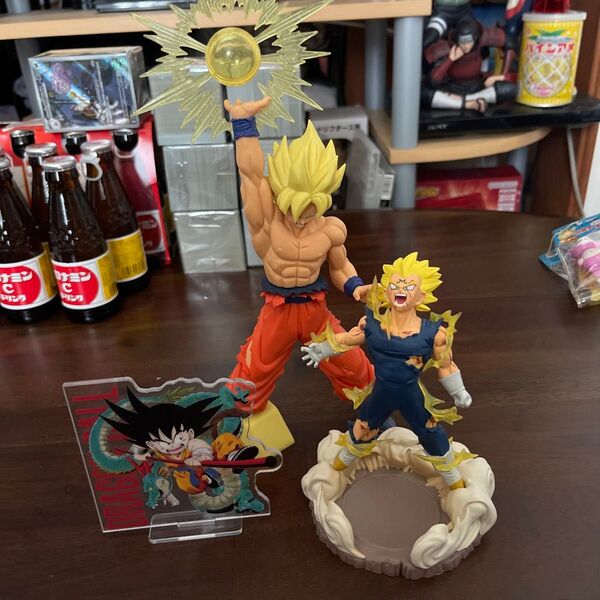 ドラゴンボール フィギュア 2体& おまけアクスタ 孫悟空 ベジータ DRAGONBALL 箱なし