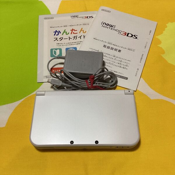 【美品】New Nintendo 3DS LL ホワイト 本体