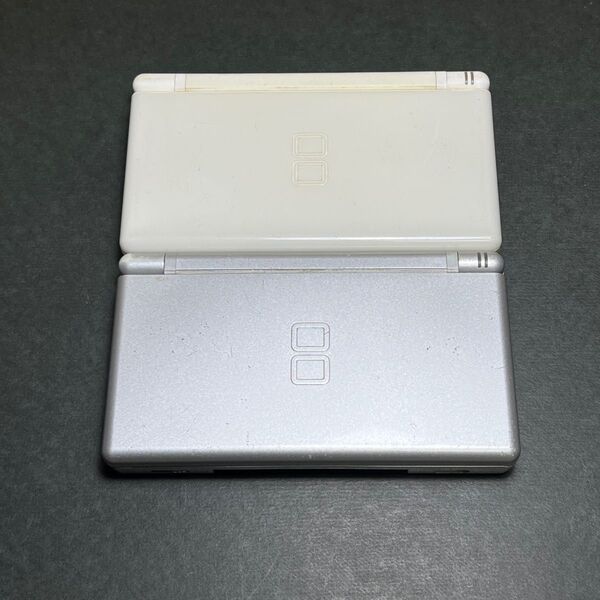 任天堂 ニンテンドー Nintendo DSLite 電源OK 訳あり 2台セット USG-001 ホワイト シルバー