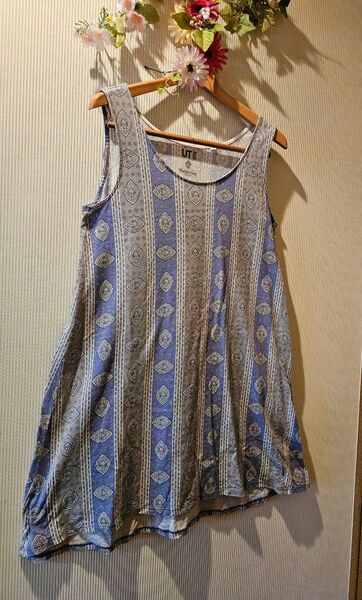 ユニクロ UT カットソー チュニックワンピース L
