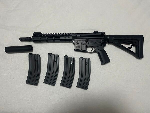 電子トリガー搭載)東京マルイ 次世代電動ガン M4(NOVESKE N4風カスタム)