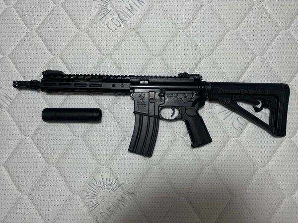 電子トリガー搭載)東京マルイ 次世代電動ガン M4系(NOVESKE N4風カスタム)