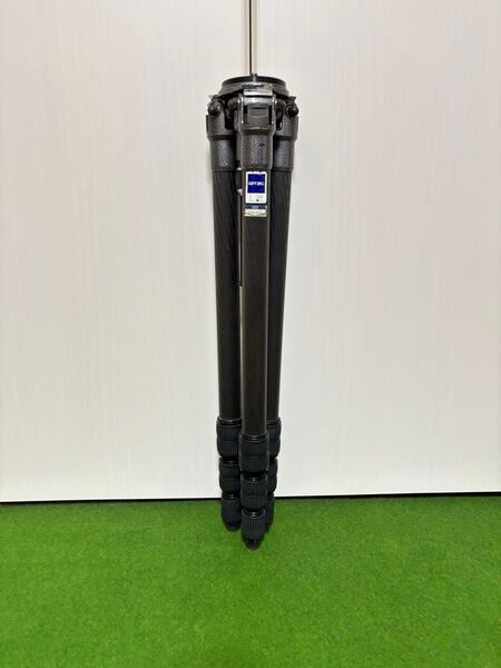 中古 GITZO G1349 ジッツオ 4段カーボン三脚+雲台G1575+雲台G1275M セット