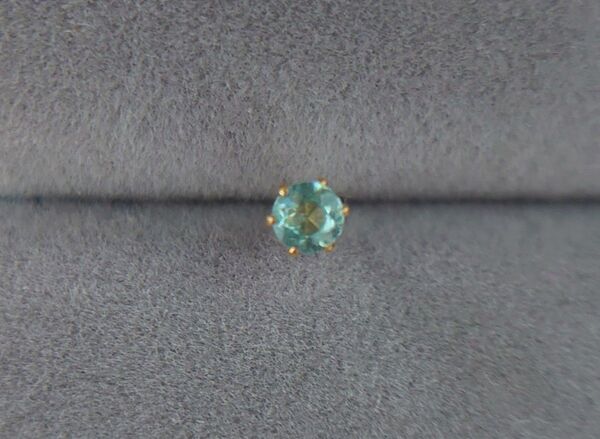 天然石 アパタイト 3mm 片耳用 ピアス