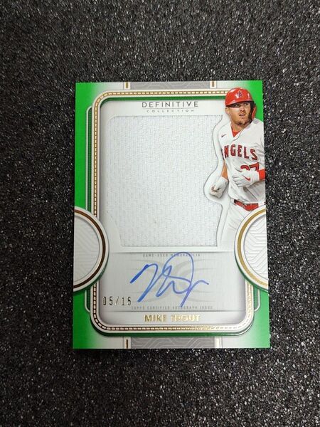 Topps 2022 definitive マイク トラウト Mike trout ジャージ 直筆 サイン カード