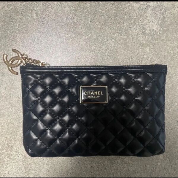 シャネル Chanel キルティング ポーチ 小物入れ
