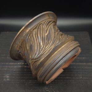Re21u CELECTオリジナル RELIEF POT 残光 作家鉢 陶器 レリーフ 珍奇 塊根植物 黒×金 炎鎬 4号弱