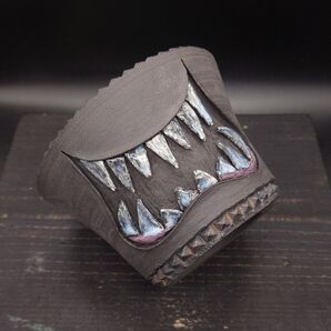 YM76c CELECTオリジナル MONSTER StudsPOT 萩歯 モンスター鉢 作家鉢 塊根植物 灌木 アガベ 4号