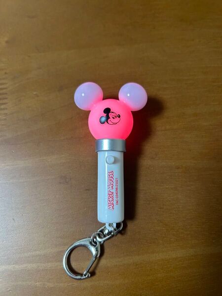 ディズニー ミッキーマウス ライト キーホルダー