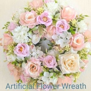 フラワーリース♪淡いピンク、ホワイトの花たちのロマンティックリースです♪
