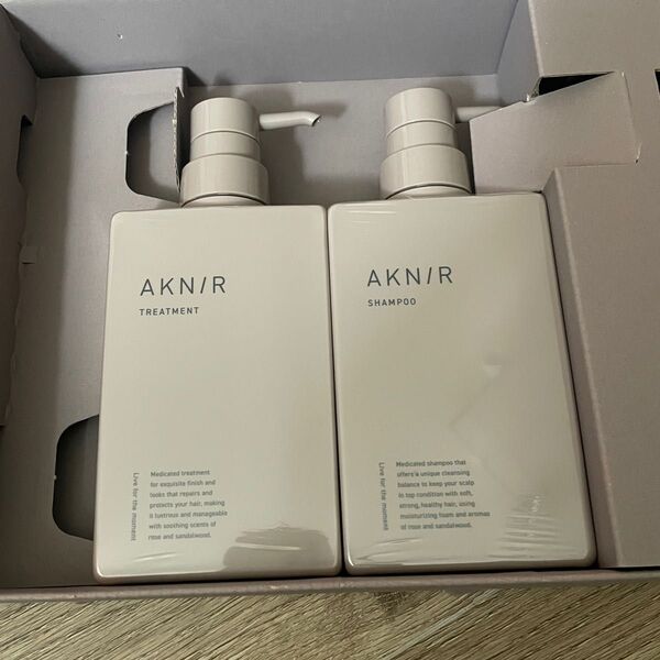 【新品未開封】AKNIR シャンプー トリートメント ローズサンダルウッド