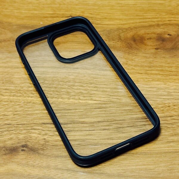 Spigen iPhone 15 Pro Max ケース クリア マットブラック