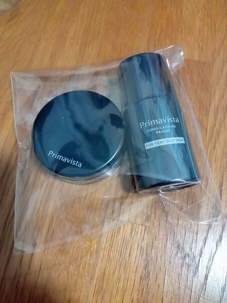 プリマヴィスタ ブラック 超オイリー肌用 皮脂くずれ防止下地 スキンプロテクトベース 8.5ml フェイスパウダー 1.5g