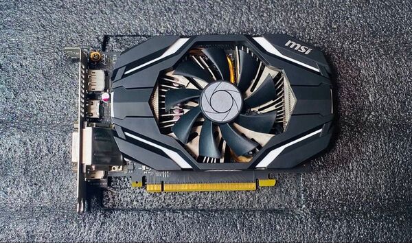 GeForce GTX1060 3G MSI グラフィックボード ビデオカード