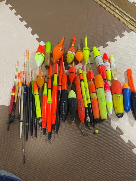 釣具 まとめ売り 浮 ウキ うき チヌ クロダイ グレ メジナ 遠投 フカセ 棒ウキ 電気ウキ 仕掛け