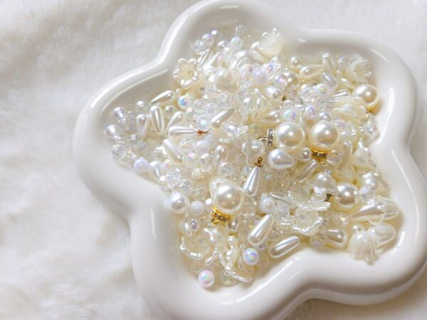 アクリルビーズ パーツ 花 50ml