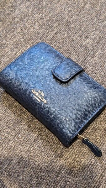 COACH 二つ折り財布 ネイビー