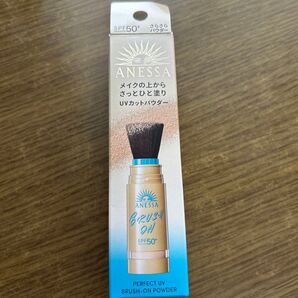 アネッサ パーフェクトUV ブラッシュオンパウダー 本体 SPF50+ PA++++ 3g