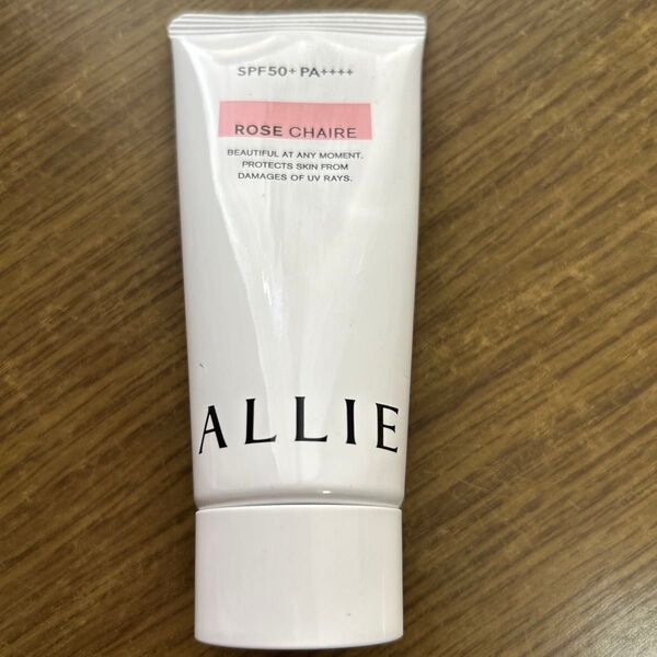 アリィー ニュアンスチェンジ UVジェル SPF50+ PA++++ 60g(RS)