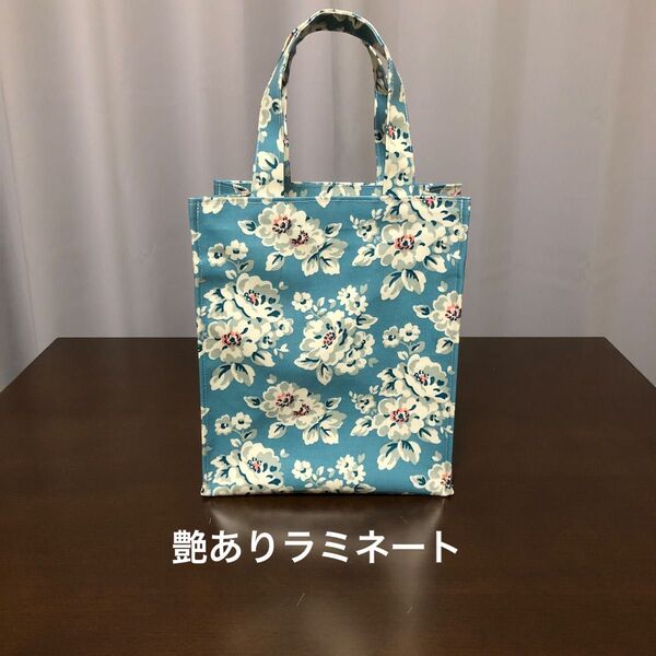 ハンドメイド 艶ありラミネート見返し付紙袋風ミニバッグ(キャスキッドソン)