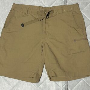 【未使用級】UNIQLO ユーティリティ アクティブ ショートパンツ+ 2018年夏 ギアショーツに近い ドライ速乾 ベージュ