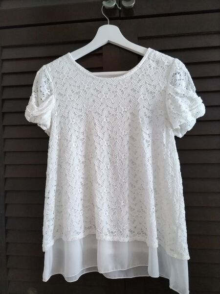 ★美品★ワールド★袖フリル 白 総レース ブラウス チュニック M★