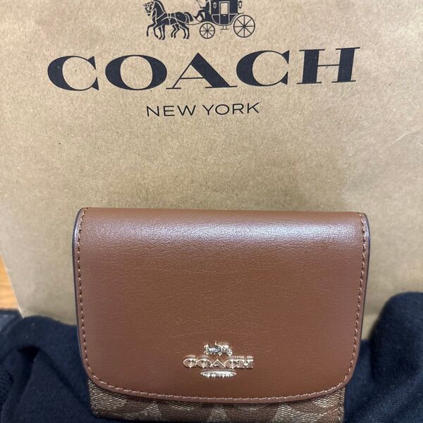 COACH 三つ折りコンパクト財布 ブラウン