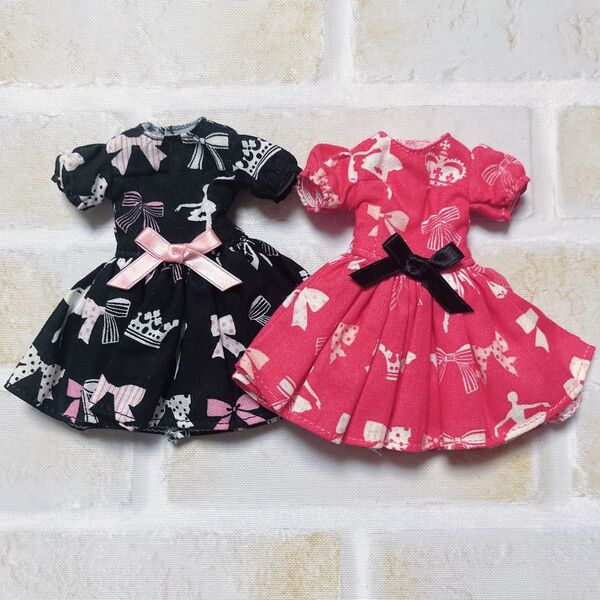 22cmサイズ リトルファクトリー リカちゃんキャッスル 服 ワンピース 双子コーデ