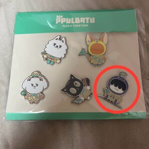 プルバトゥ TXT フムニャリン バッジ ヒュニンカイ