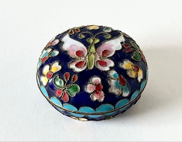 七宝焼 蝶々 花柄 小物入れ 真鍮 ジュエリーケース ピルケース アクセサリーケース エスニック カラフル雑貨