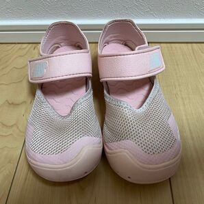 New Balance キッズ サンダル ピンク 18.5cm
