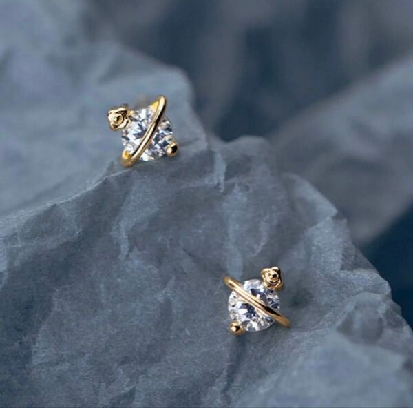 ピアス 惑星キラキラ