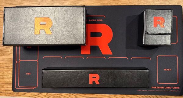 ロケット団 サプライセット プレイマット、プレイマットケース、デッキケース、ロングカードボックス