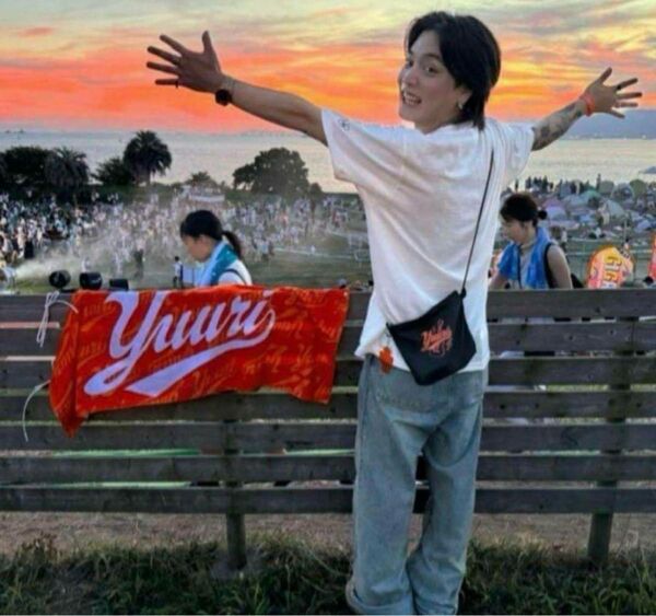 優里 サコッシュ ロッキン 2024 夏フェス