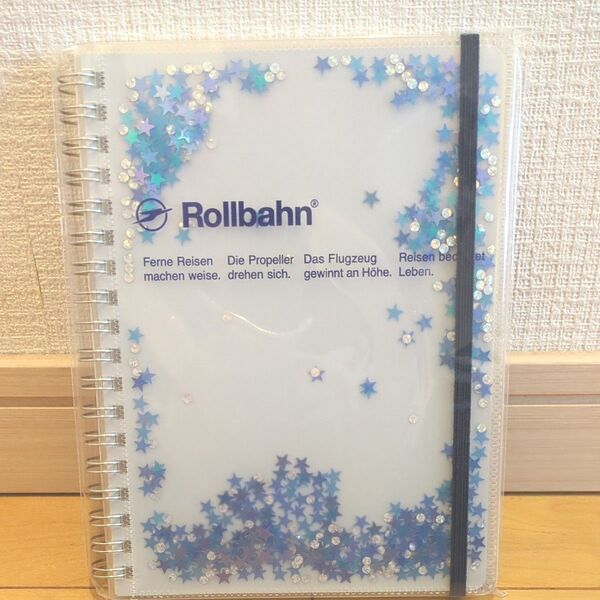 ロルバーン グリッター ポケット付メモL ライトブルー Rollbahn