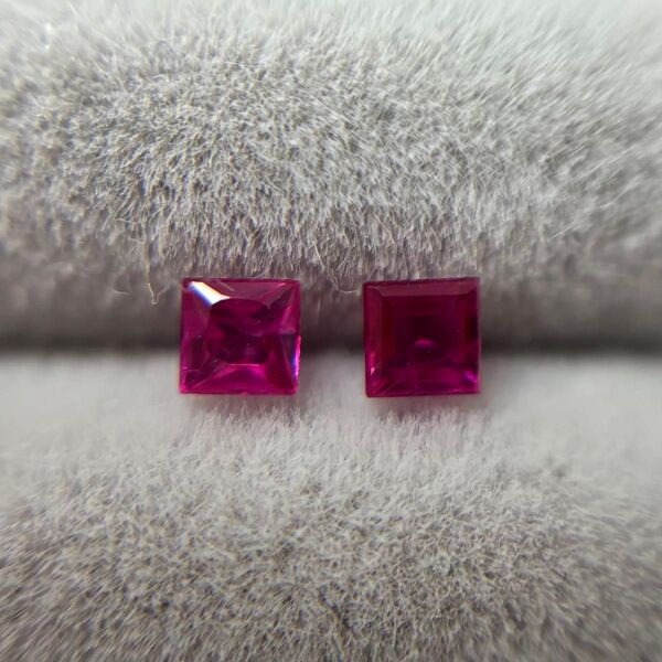 値下げ☆ルビー? 2.1×2.1mm ルース 2個セット スクエア