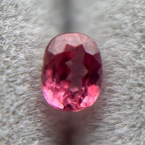 値下げ☆アヤナスピネル 0.15ct 3.4×2.6mm オーバル ルース 天然石