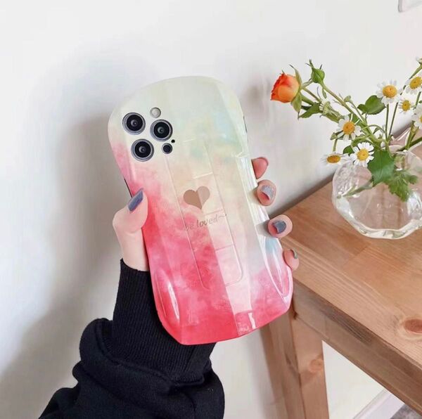 【ラスト1点 】ハートのグラデーションが可愛いiPhone11proケース