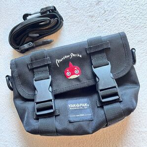 極美品 モンスターストライク オラゴン ヤックパック ショルダーバッグ ブラック