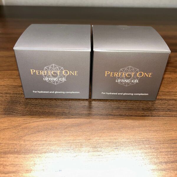 新品未開封!! パーフェクトワン リフティングジェル 50g 2個セット!! PERFECT ONE 美容液ジェル