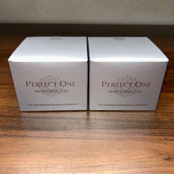 新品未開封!!パーフェクトワン 薬用 ホワイトニングジェル 75g(医薬部外品)2個セット