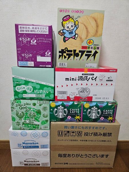 アミューズメント景品 お菓子・クロワッサン詰め合わせ スターバックスカフェラテ 7/15までの出品です。