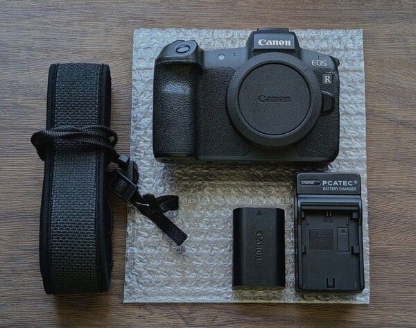 Canon EOS R キヤノン R ボディ 本体 充電器バッテリー付き 美品 良好